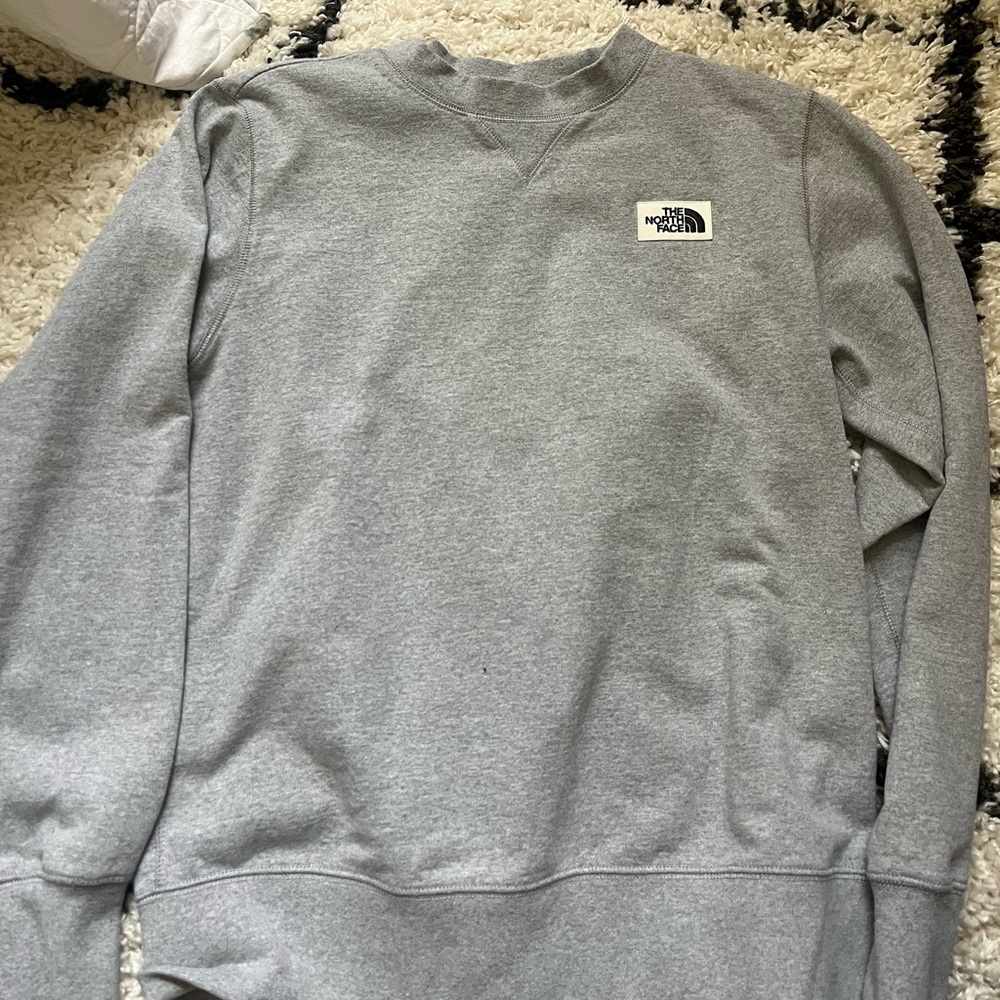 Women’s North Face Crewneck